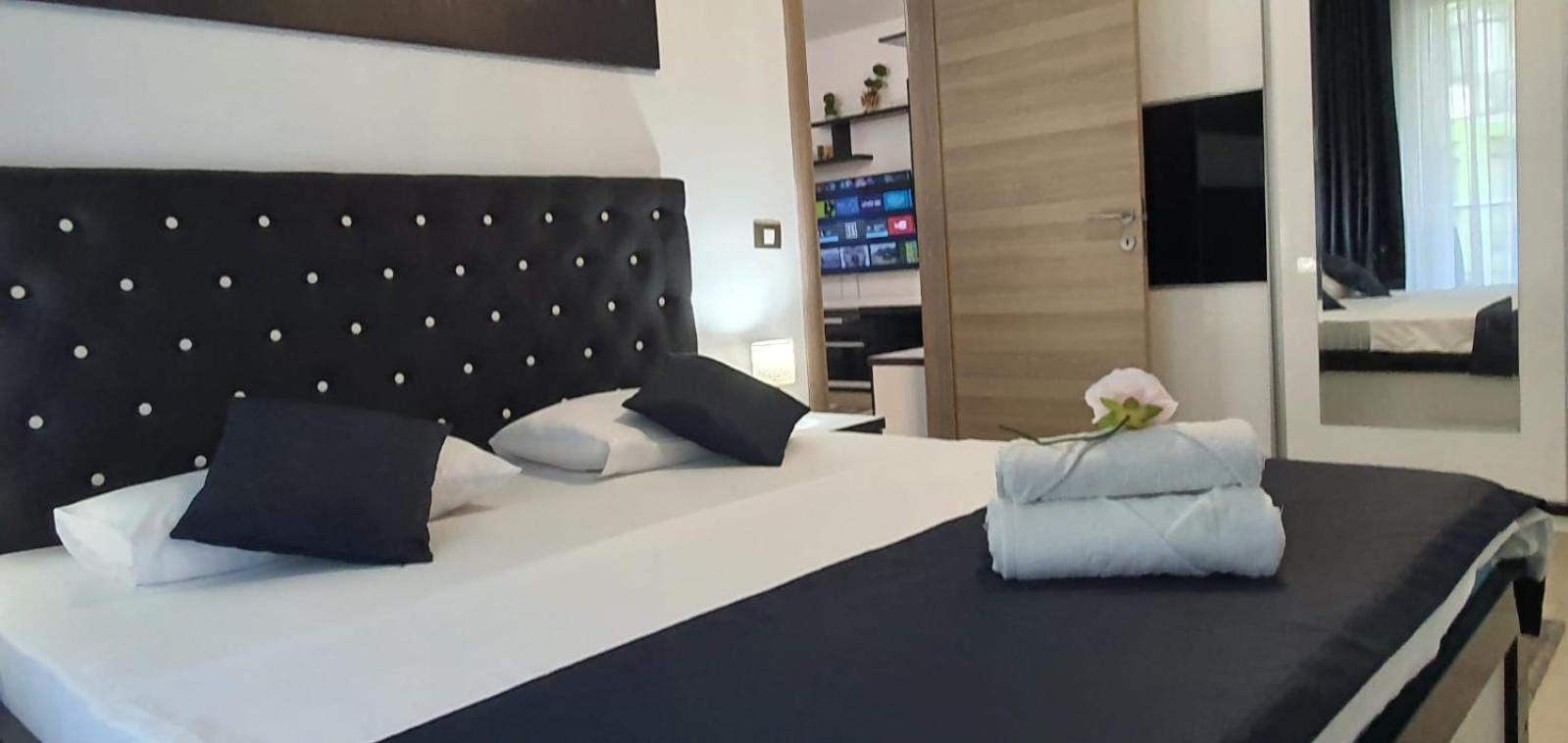 Alezzi Resort Luxury Apartament Prima Linie La Mare Năvodari Kültér fotó